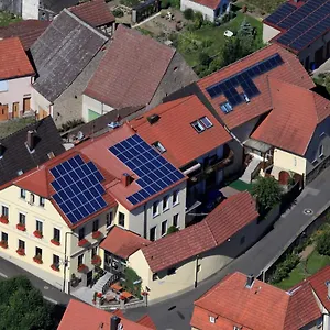 https://hotel-zur-linde.com-bavaria.com